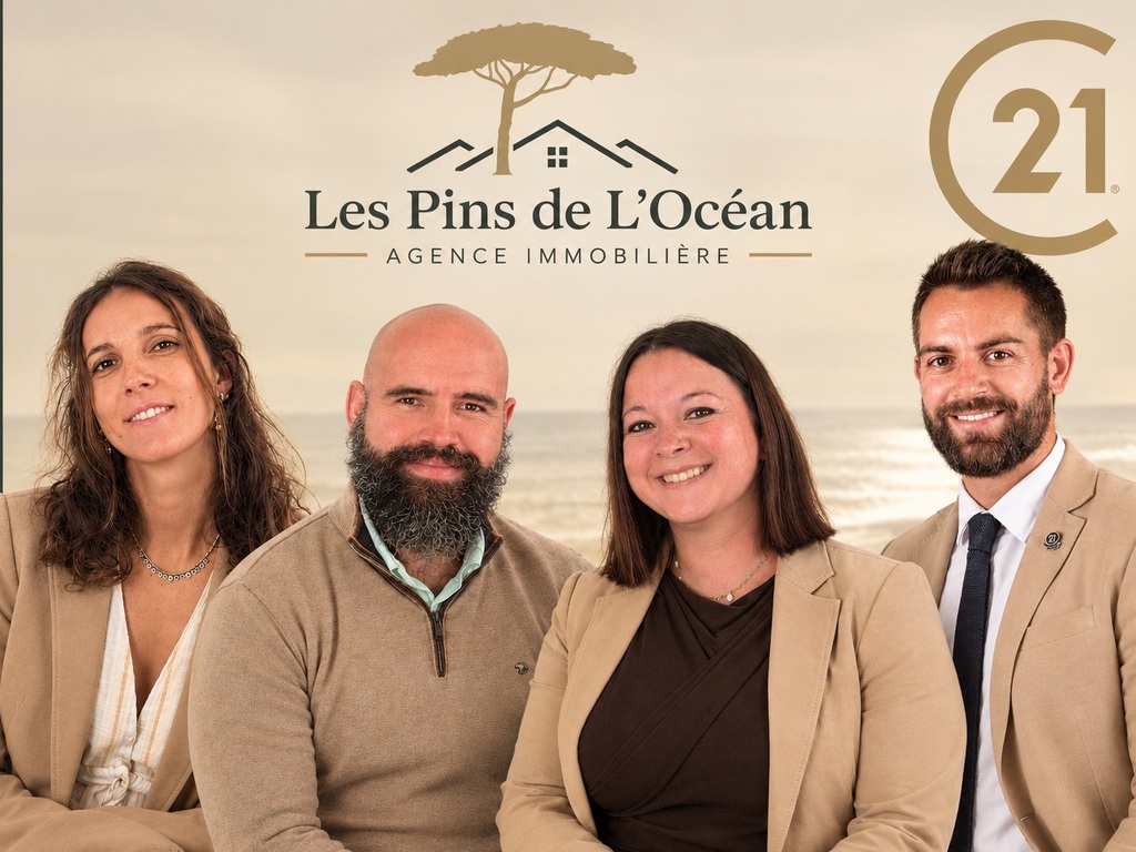 l'équipe de l'agence Les Pins de l'Océan