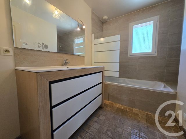 maison à vendre - 4 pièces - 79.0 m2 - GRAYAN ET L HOPITAL - 33 - AQUITAINE - Century 21 Les Pins De L'Océan