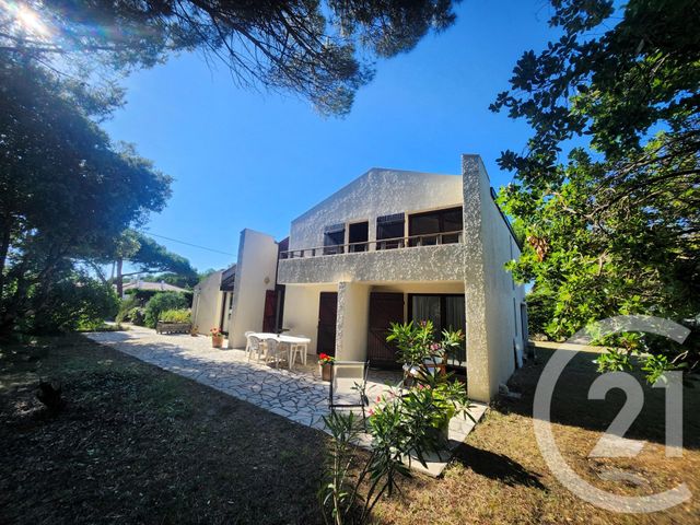 maison à vendre - 8 pièces - 170.2 m2 - VENDAYS MONTALIVET - 33 - AQUITAINE - Century 21 Les Pins De L'Océan