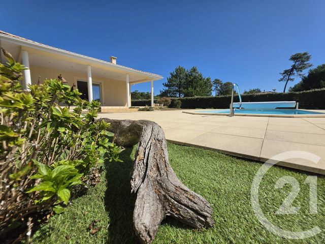 maison à vendre - 6 pièces - 151.55 m2 - VENDAYS MONTALIVET - 33 - AQUITAINE - Century 21 Les Pins De L'Océan