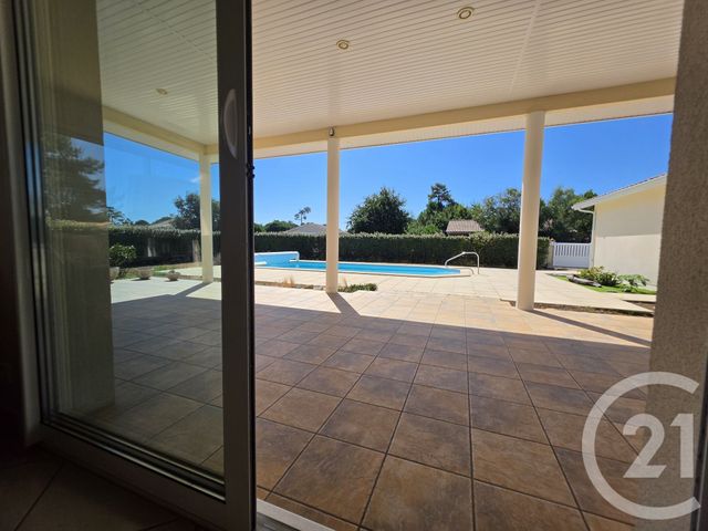 maison à vendre - 6 pièces - 151.55 m2 - VENDAYS MONTALIVET - 33 - AQUITAINE - Century 21 Les Pins De L'Océan