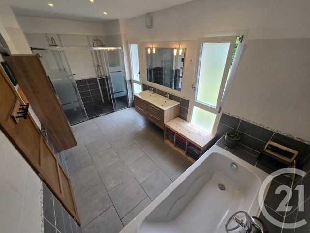 maison à vendre - 6 pièces - 142.53 m2 - GAILLAN EN MEDOC - 33 - AQUITAINE - Century 21 Les Pins De L'Océan