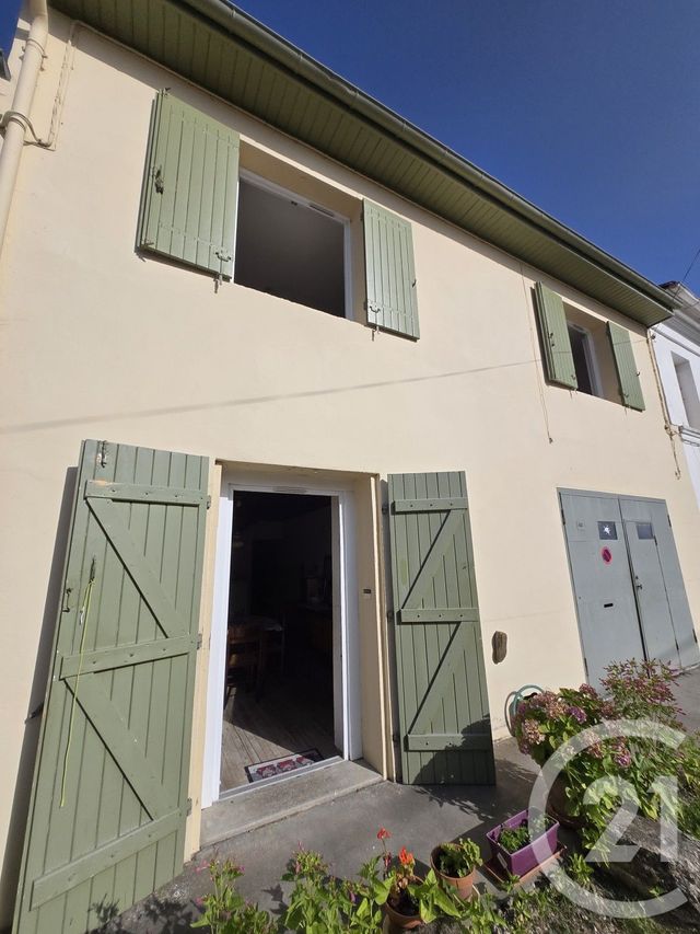 maison à vendre - 5 pièces - 96.0 m2 - ST ESTEPHE - 33 - AQUITAINE - Century 21 Les Pins De L'Océan