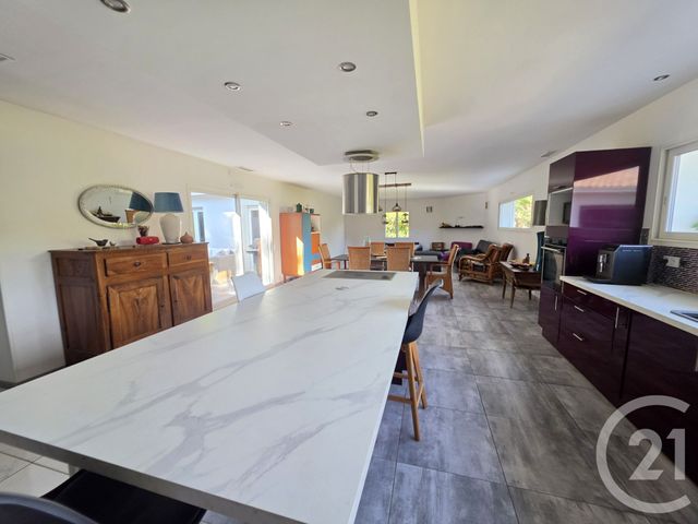 maison à vendre - 8 pièces - 172.92 m2 - GRAYAN ET L HOPITAL - 33 - AQUITAINE - Century 21 Les Pins De L'Océan